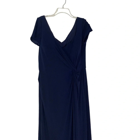 La Femme Plus Size Gown 27872 Mother of the Bride or Groom Navy Blue Size 20 NWT - Picture 6 of 12